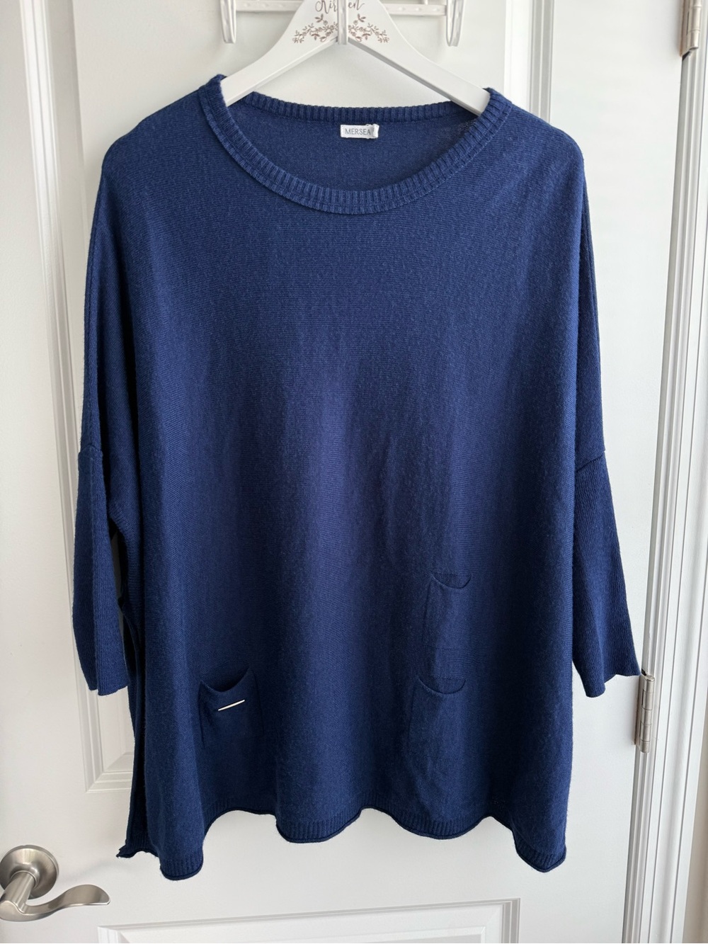 Mersea Catalina Traveler Sweater Navy Blue Minimalist Classic Coastal One Size